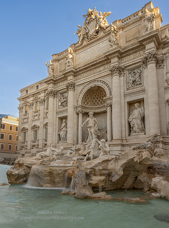 Side view of Trevi Fountain